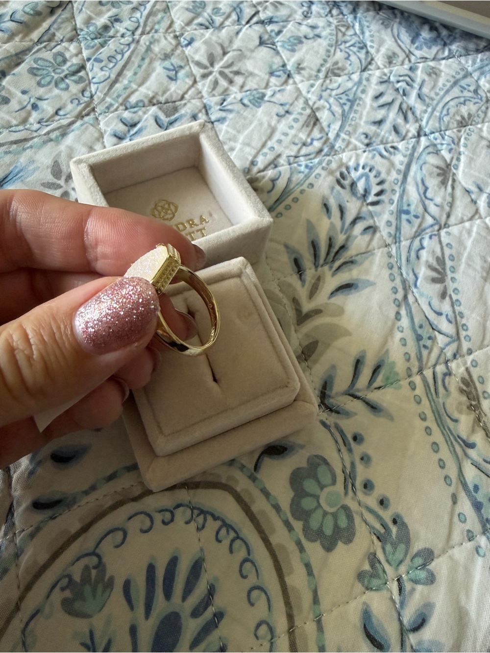 Kendra Scott Daphne Gold Ring with Pale Pink Druzy NWT and box - Picture 5 of 7